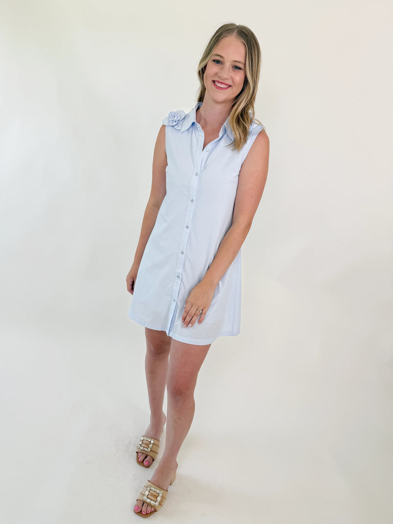 Sleeveless blue shirt dress with 3D flowers on the shoulders